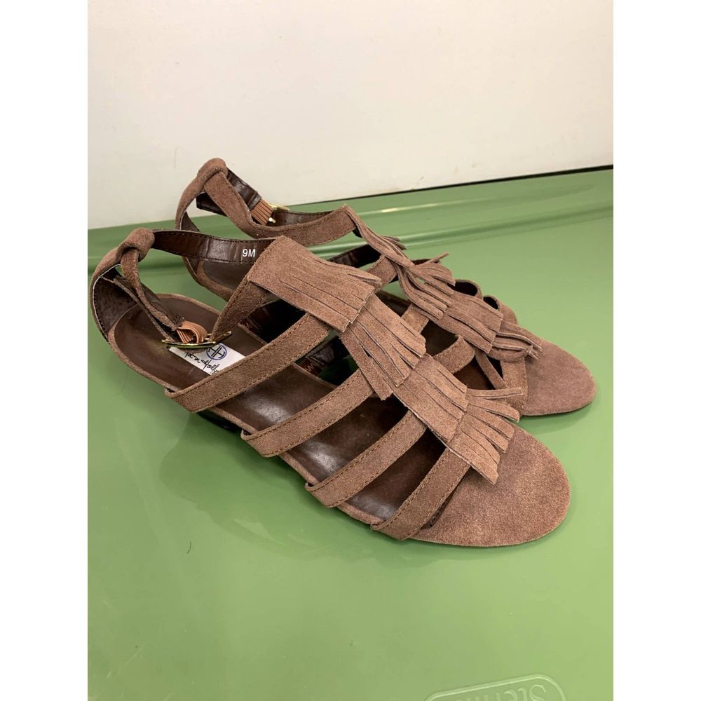 Hot In Hollywood Brown Suede Fringe Leather Heeled Sandals Size 9 NWOT
